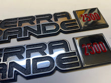 Load image into Gallery viewer, Sierra Grande 2500 81-87 Emblems