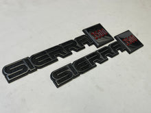 Load image into Gallery viewer, Sierra 3500 81-87 Emblems