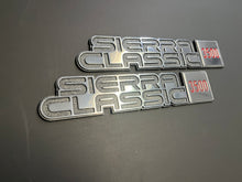 Load image into Gallery viewer, Sierra Classic 3500 81-87 Emblems