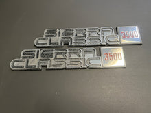 Load image into Gallery viewer, Sierra Classic 3500 81-87 Emblems
