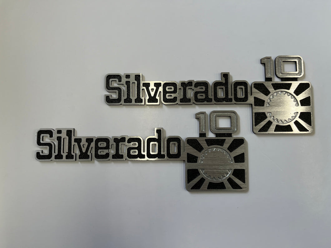 Silverado 10 Badges/Emblems